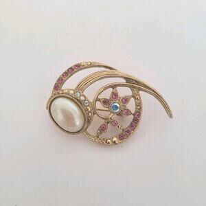 Vintage Gold Tone Pin Brooch Oval With Faux Pearl Pink Rhinestones Floral 1,7"